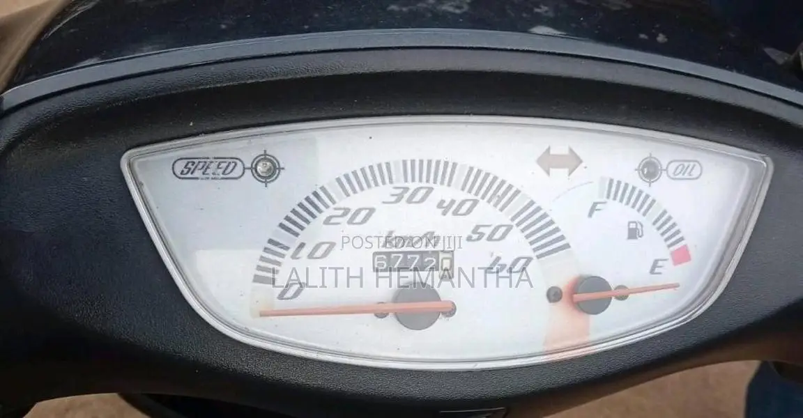 Honda Dio 1997 Motorbike (Used)