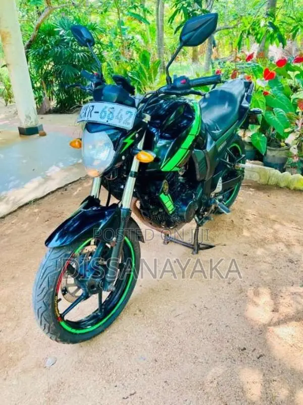 Yamaha FZ 2012 Motorbike (Used)