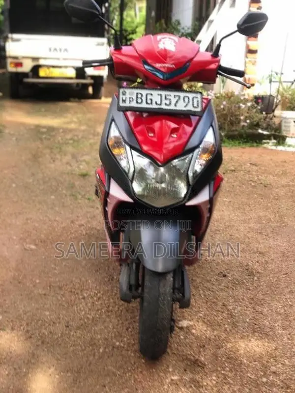 Honda Dio 2018 Motorbike (Used)