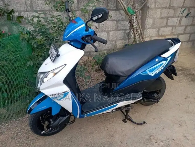 Honda Dio 2015 Motorbike (Used)