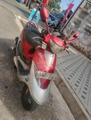 TVS Scooty Pep 2010 Motorbike (Used)