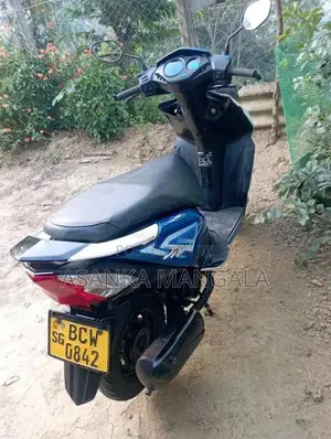 Honda Dio 2015 Motorbike (Used)