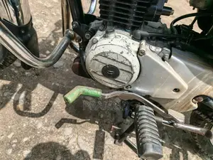Bajaj Boxer 2008 Motorbike (Used)