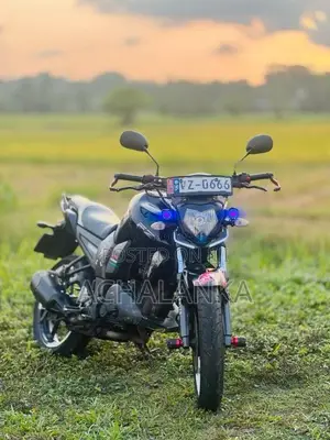 Yamaha FZ 2010 Motorbike (Used)