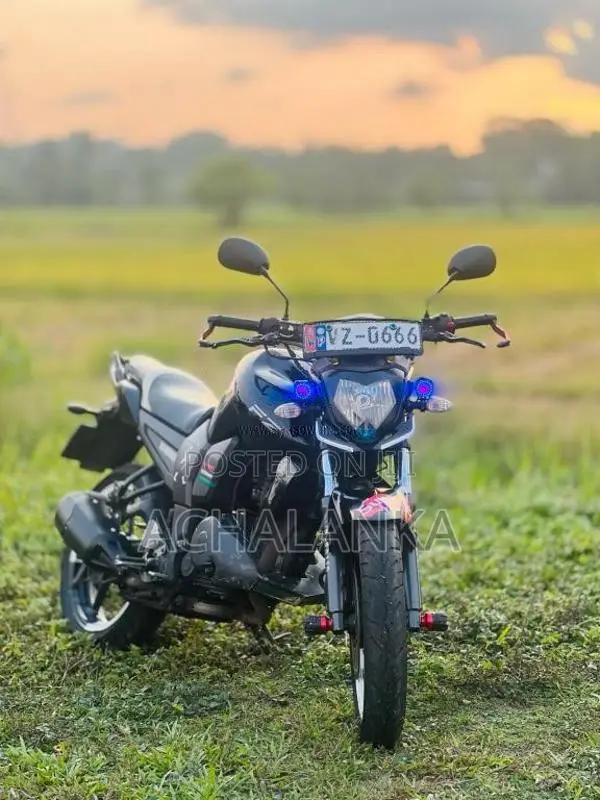 Yamaha FZ 2010 Motorbike (Used)