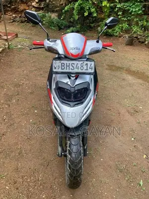 Aprilia Sr 125 2019 Motorbike (Used)