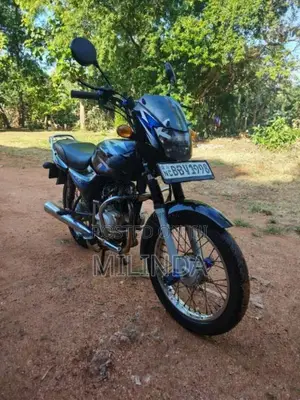 Bajaj CT-100 2015 motorcycle (Used)