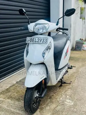 Honda Activa 2016 Motorbike (Used)