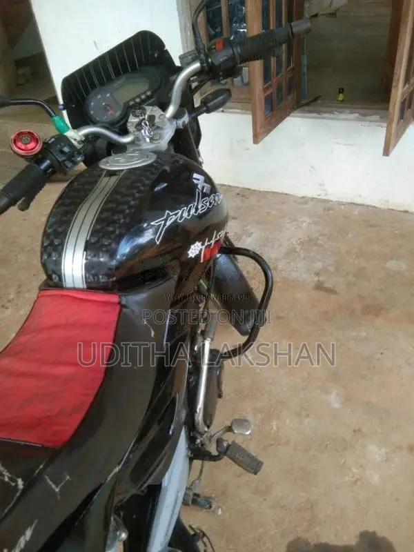 Bajaj Pulsar 180 2009 Motorbike (Used)