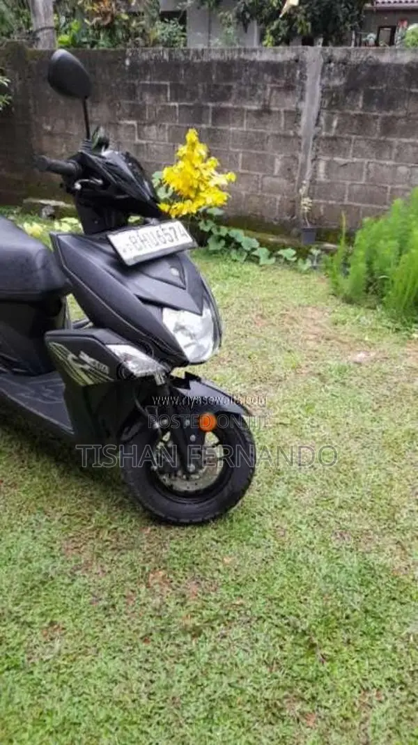 Yamaha Ray ZR 2019 Motorbike (Used)