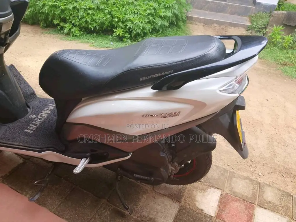 Suzuki Burgman 2019 Motorbike (Used)