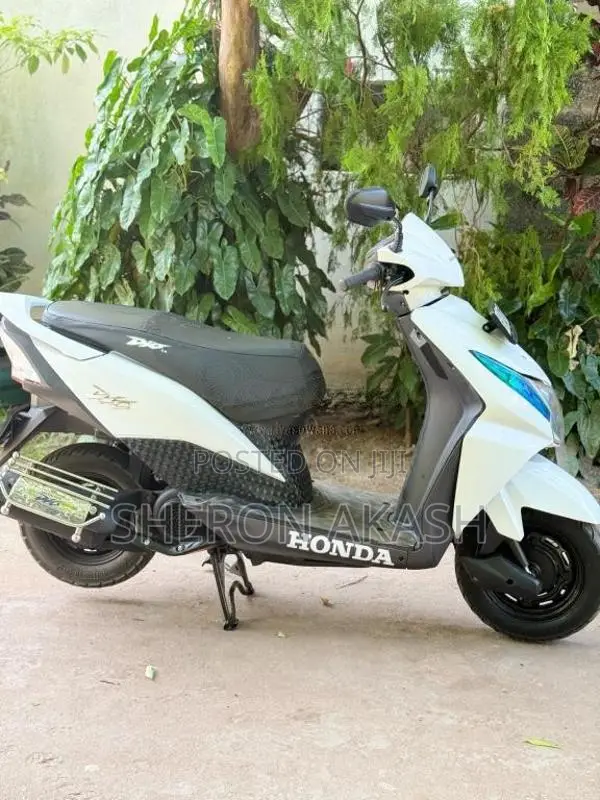 Honda Dio 2013 Motorbike (Used)
