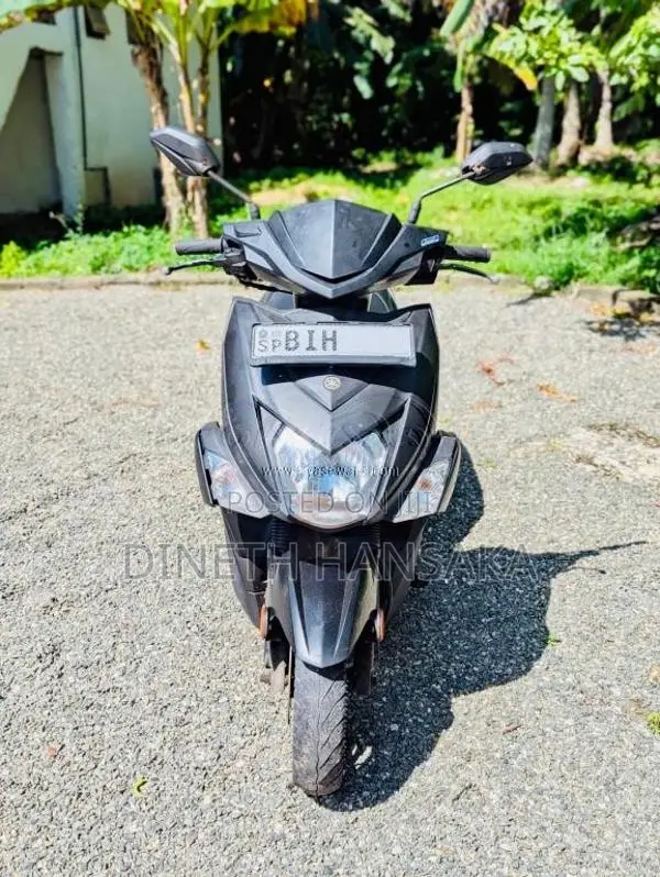 Yamaha ZR 2020 Motorbike (Used)