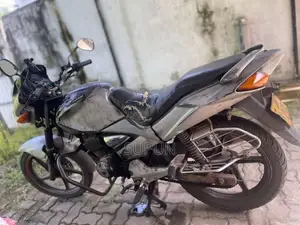 Honda CBZ- XTREM 2008 Motorbike (Used)