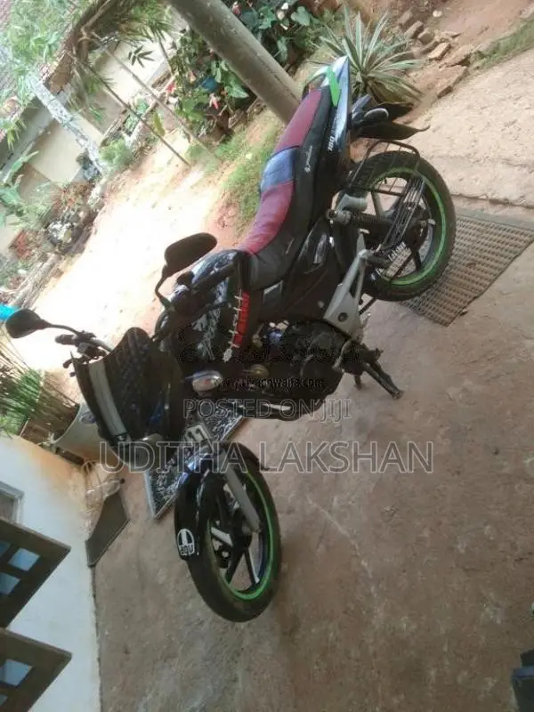 Bajaj Pulsar 180 2009 Motorbike (Used)
