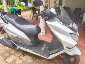 Suzuki Burgman 2019 Motorbike (Used)