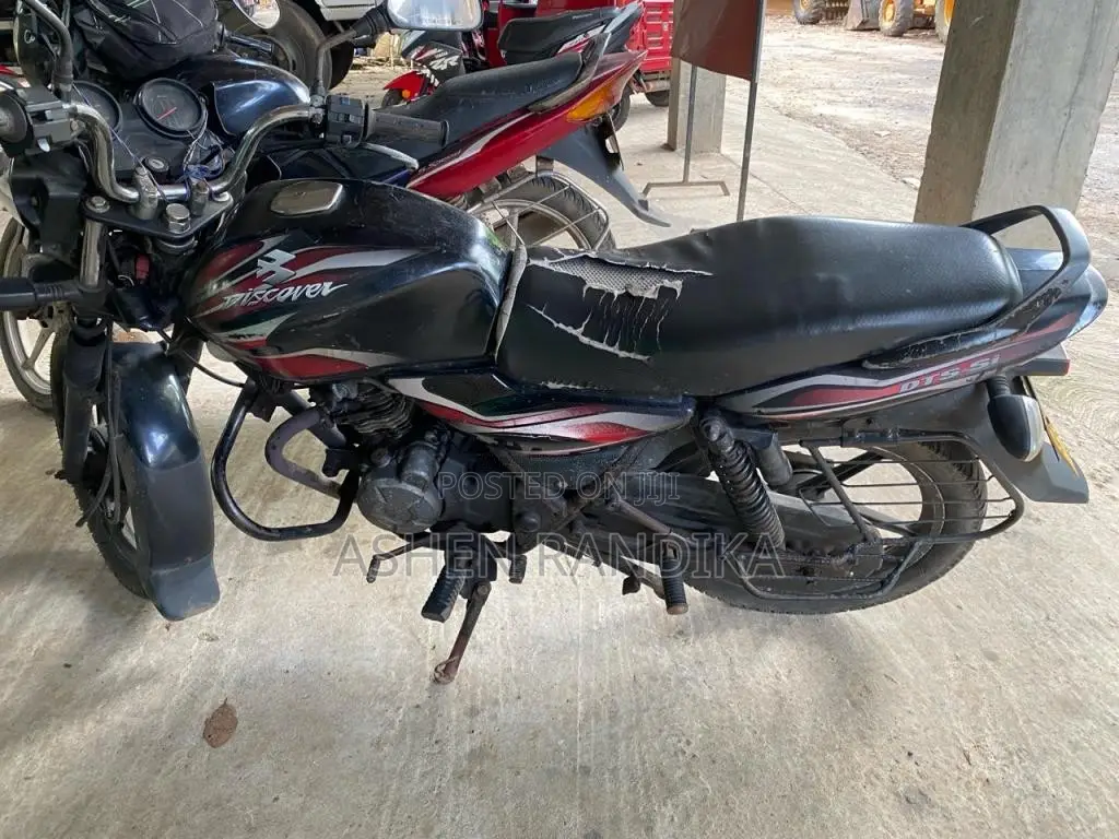 Bajaj Discover 100 2011 Motorbike (Used)