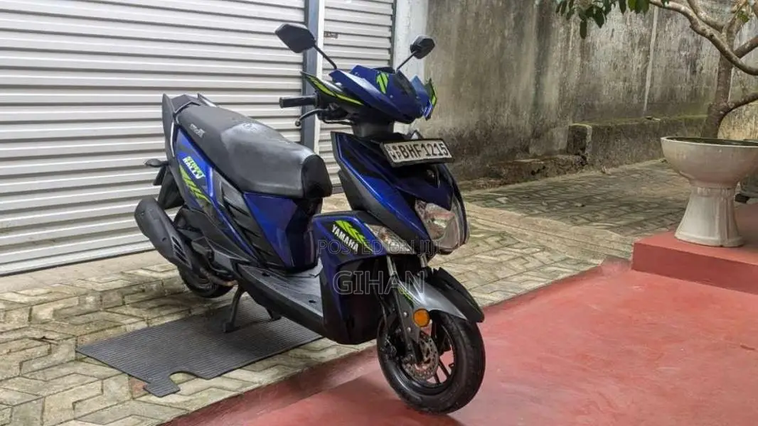 Yamaha Ray ZR Street Rally 2018 motorcycle (Used)