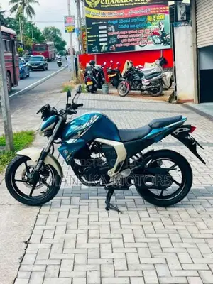 Yamaha FZ 2017 Motorbike (Used)
