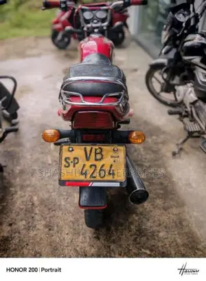 Bajaj CT-100 2010 Motorbike (Used)