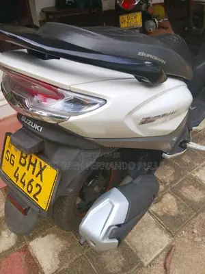 Suzuki Burgman 2019 Motorbike (Used)