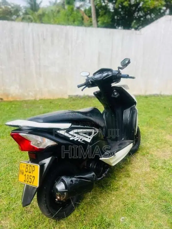 Honda Dio 2016 Motorbike (Used)
