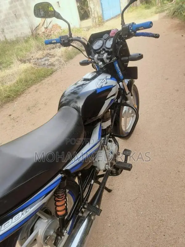 Bajaj CT-100 2025 Motorbike (Used)