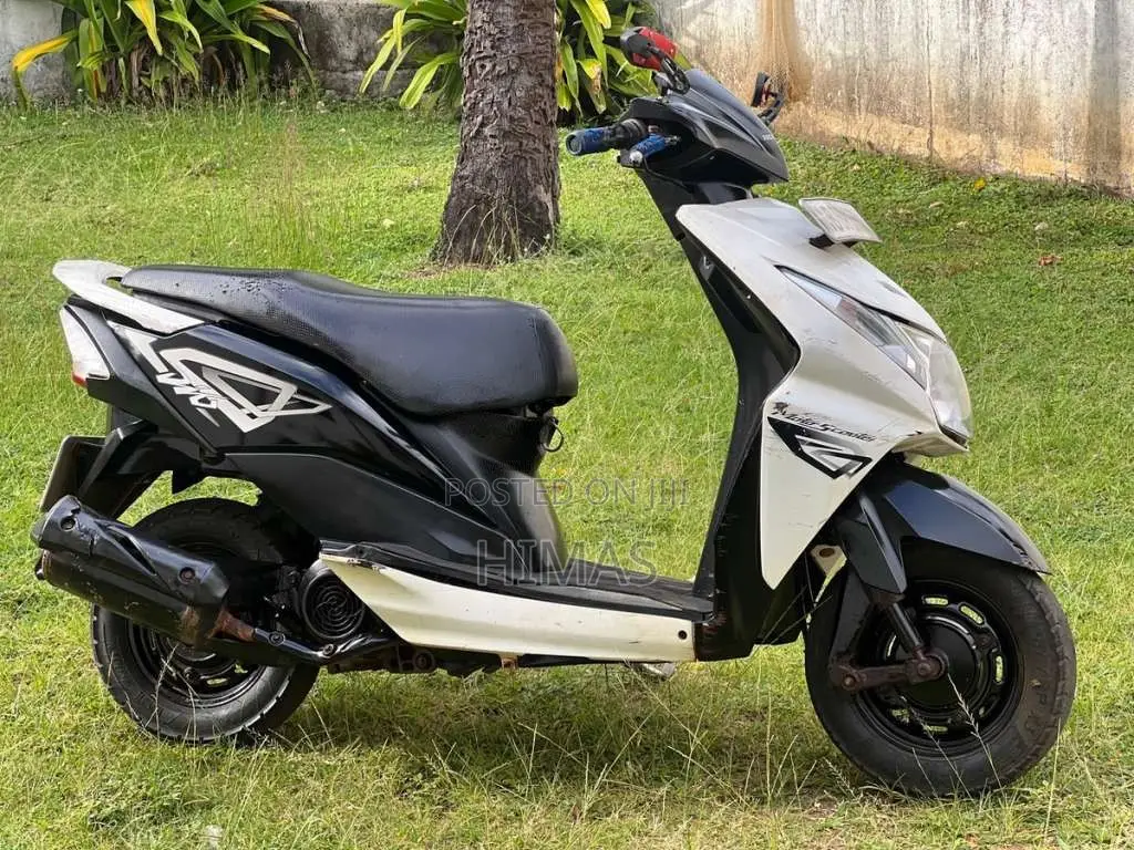 Honda Dio 2016 Motorbike (Used)