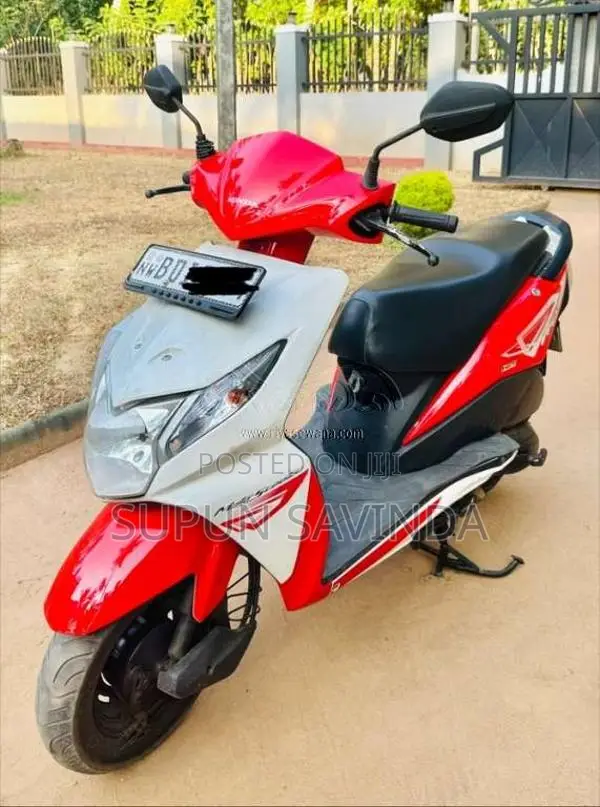Honda Dio 2015 Motorbike (Used)
