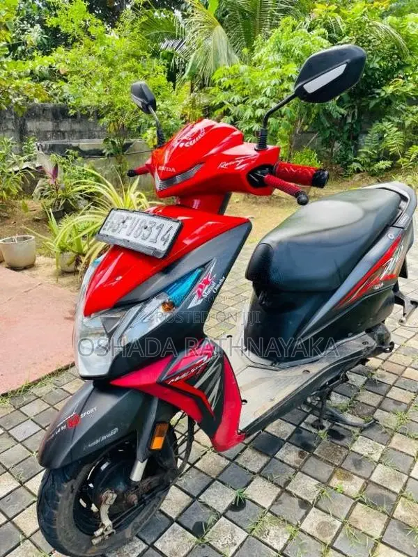 Honda Dio 2017 Motorbike (Used)