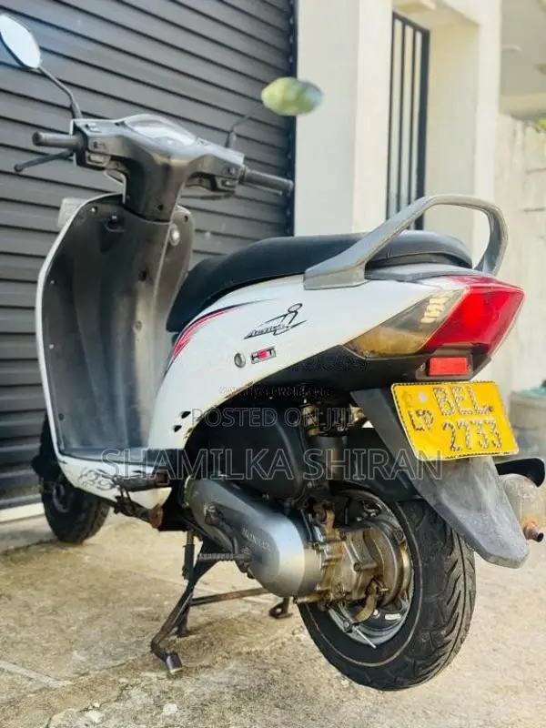 Honda Activa 2016 Motorbike (Used)