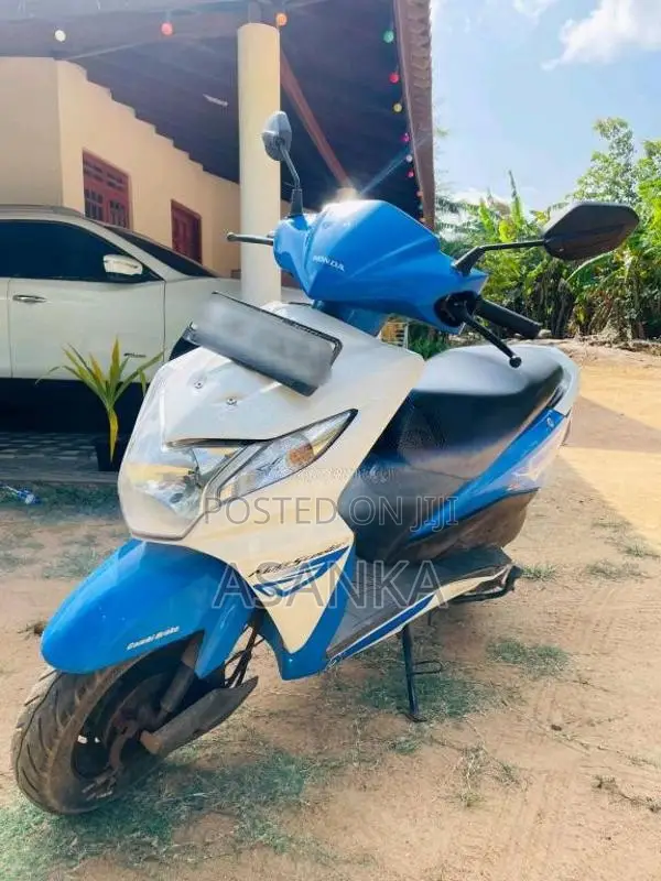 Honda Dio 2017 Motorbike (Used)