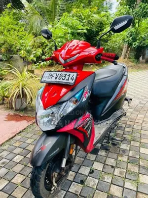 Honda Dio 2017 Motorbike (Used)