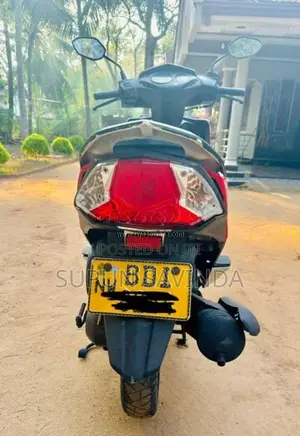 Honda Dio 2015 Motorbike (Used)