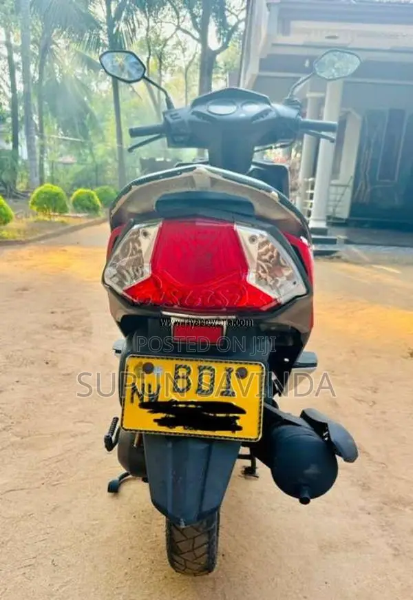 Honda Dio 2015 Motorbike (Used)