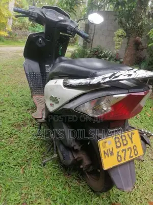 Honda Dio 2015 Motorbike (Used)