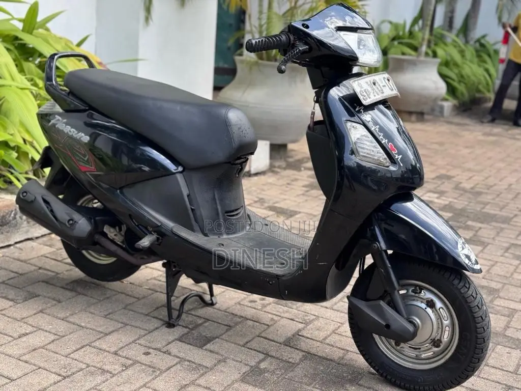 Hero Pleasure 2012 Motorbike (Used)