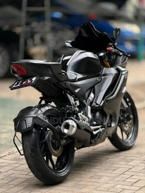 Yamaha R15 Version 4.0 2025 Motorbike Unregistered (Recondition)