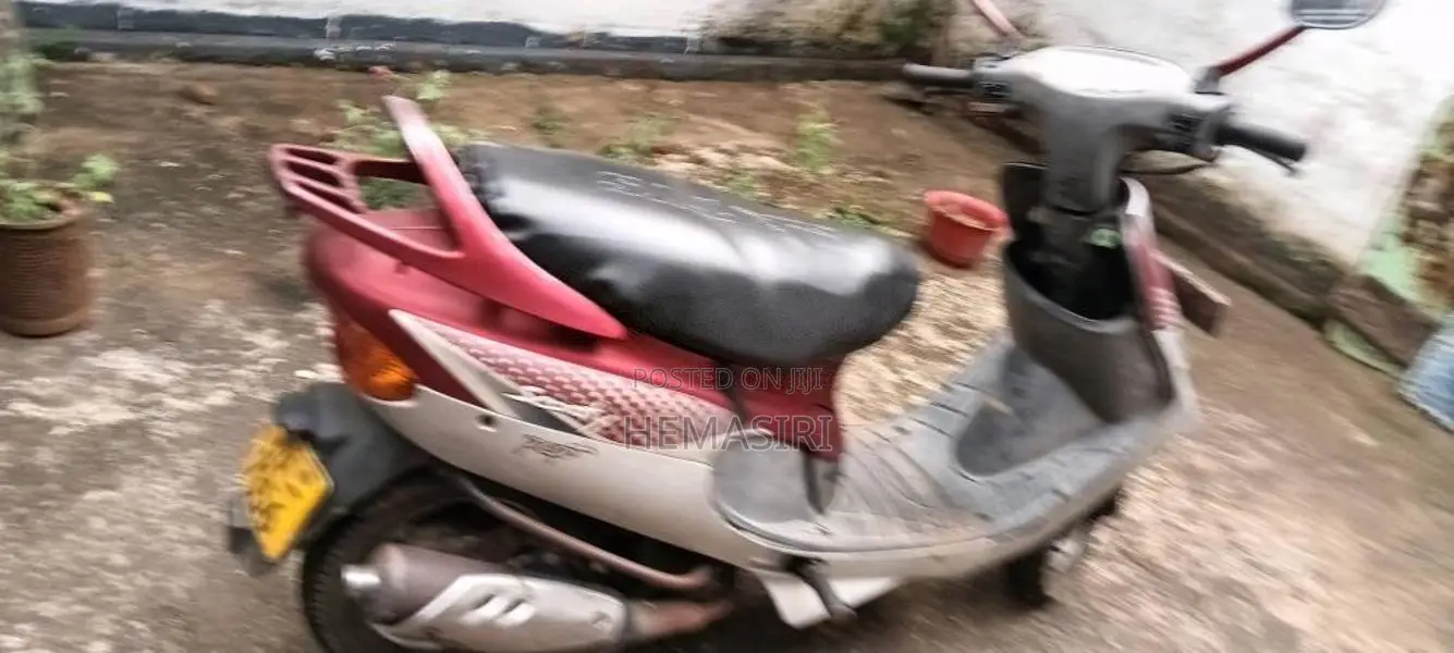 TVS Scooty Pep 2011 Motorbike (Used)