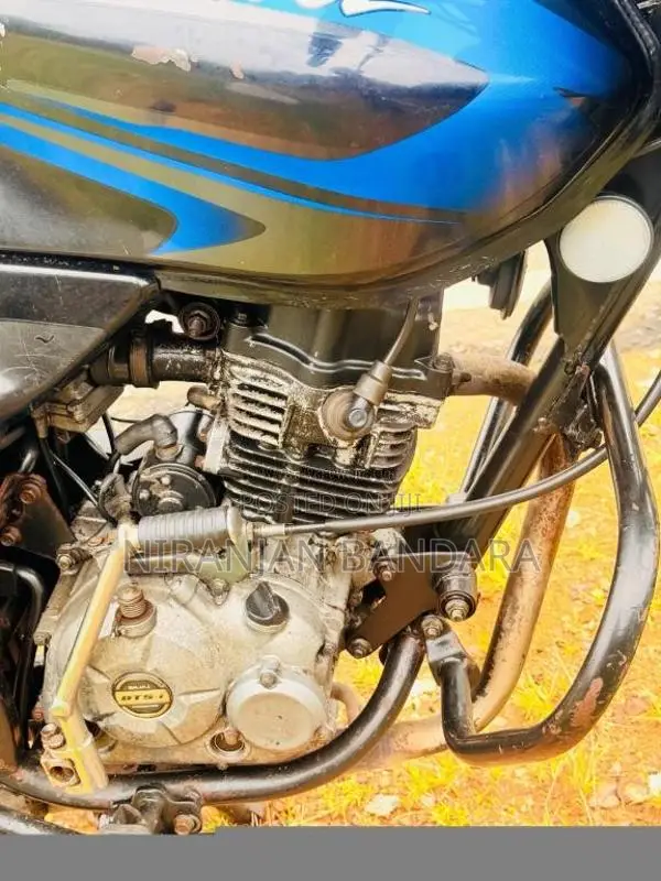 Bajaj 150 2012 Motorbike (Used)