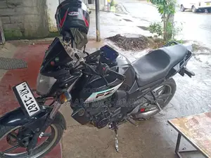 Yamaha FZ 2012 Motorbike (Used)