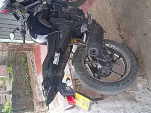 Yamaha FZ 2012 Motorbike (Used)