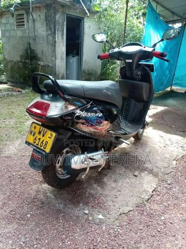 Hero Pleasure 2011 Motorbike (Used)