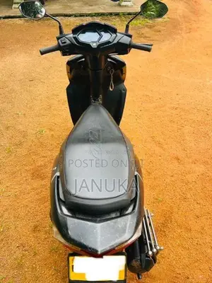 Honda Dio 2017 Motorbike (Used)