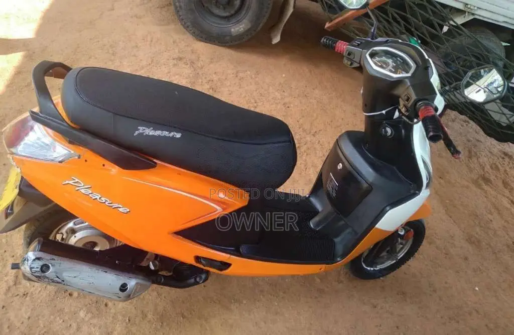 Hero Pleasure 2015 Motorbike (Used)