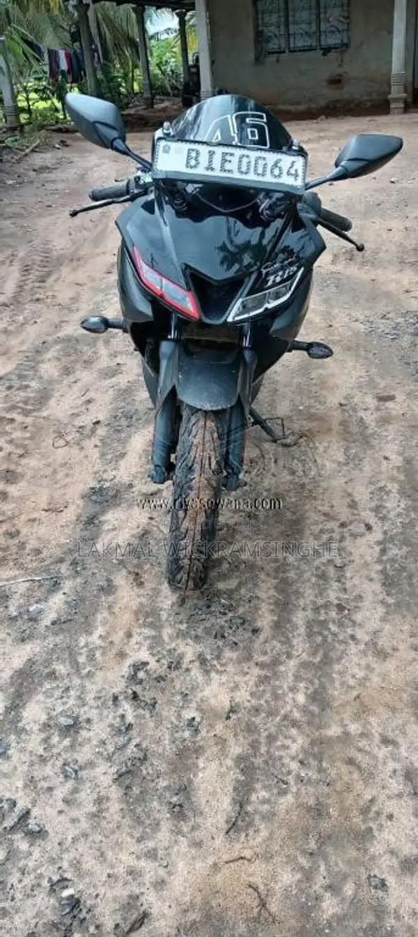 Yamaha R15 2019 Motorbike (Used)