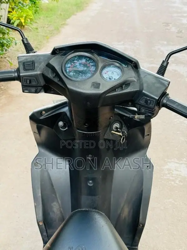 Honda Dio 2013 Motorbike (Used)
