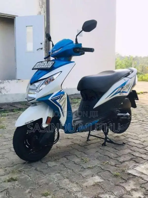 Honda Dio 2018 Motorbike (Used)