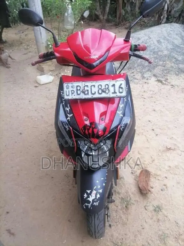 Honda Dio 2017 Motorbike (Used)