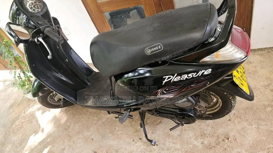 Hero Pleasure 2011 Motorbike (Used)